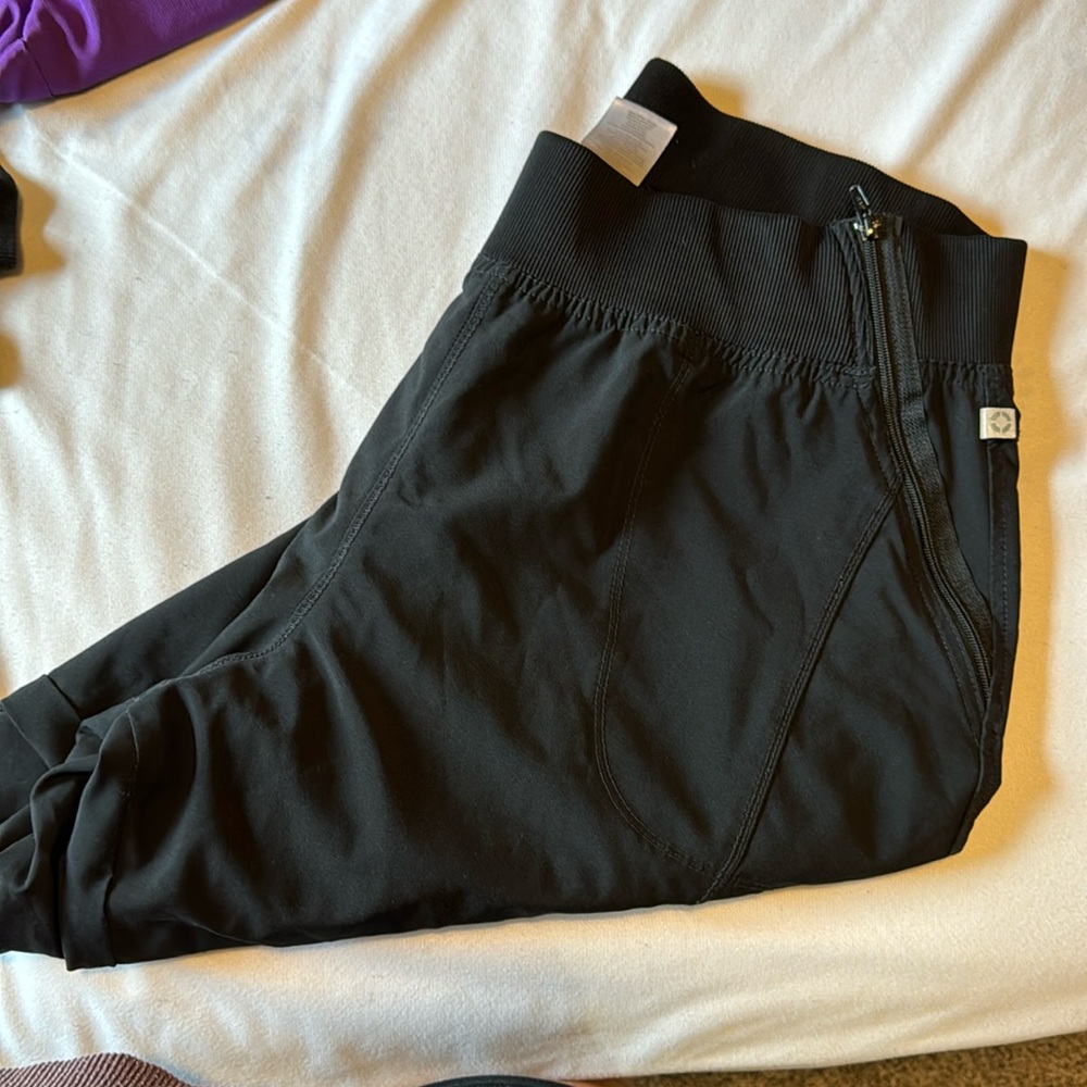 Cherokee Jogger